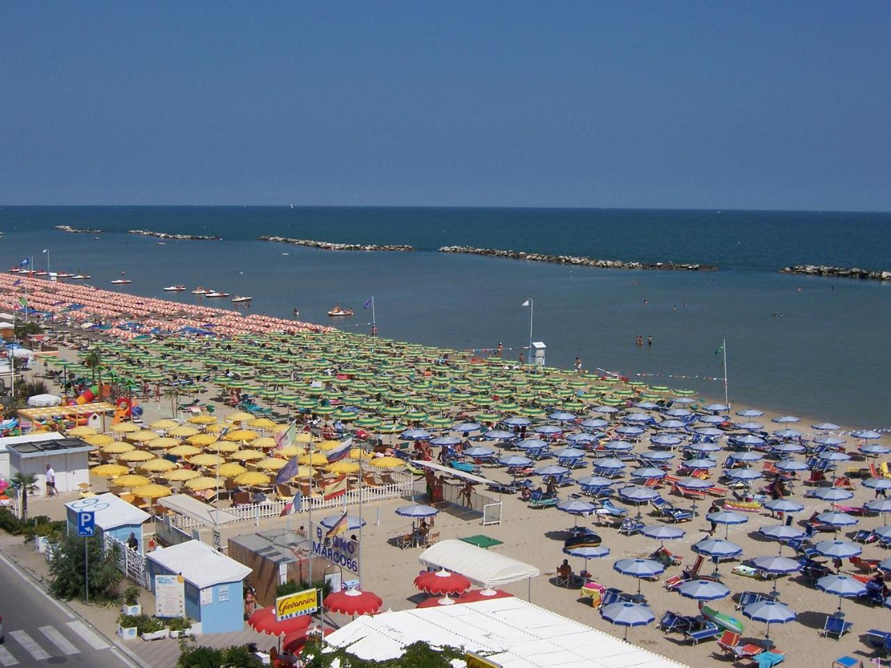 Hotel Silvana Bellaria-Igea Marina Bagian luar foto